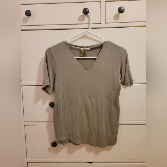 Cute green cotton shirt with choker made in korea - Picture 1 of 3